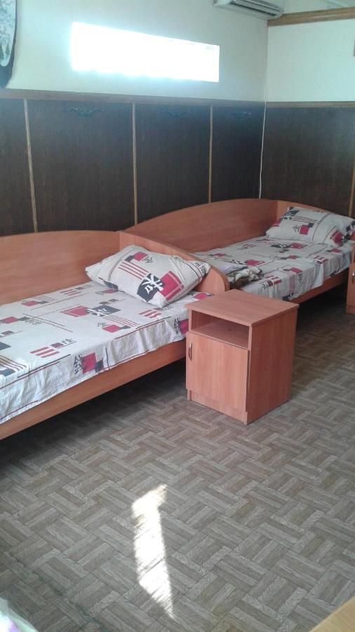 Хостелы Hostel Mnogoborets F. Klub Одесса